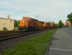 BNSF 5141, 7254, 7496 & MEC 600